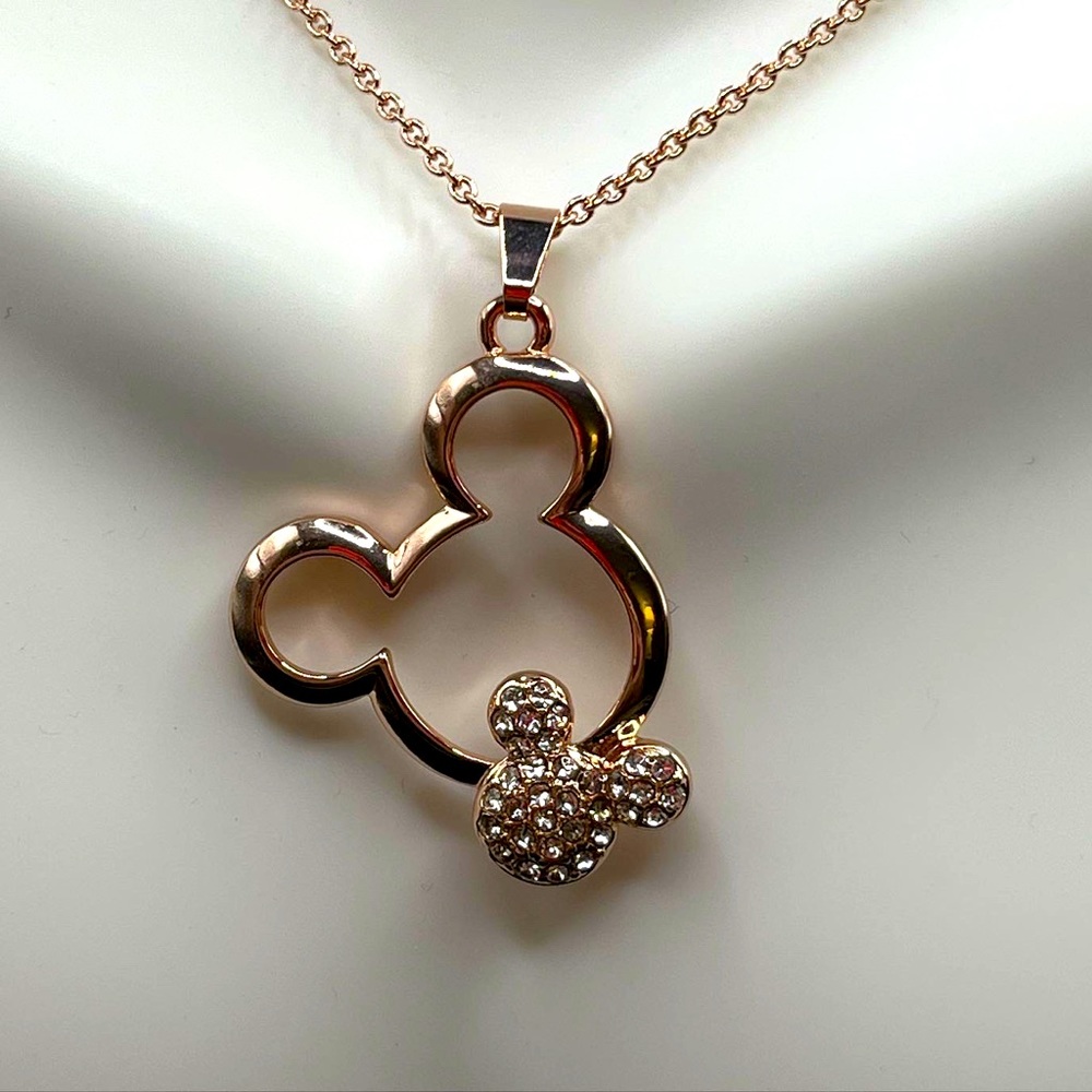 Disneys Mickey Mouse necklace